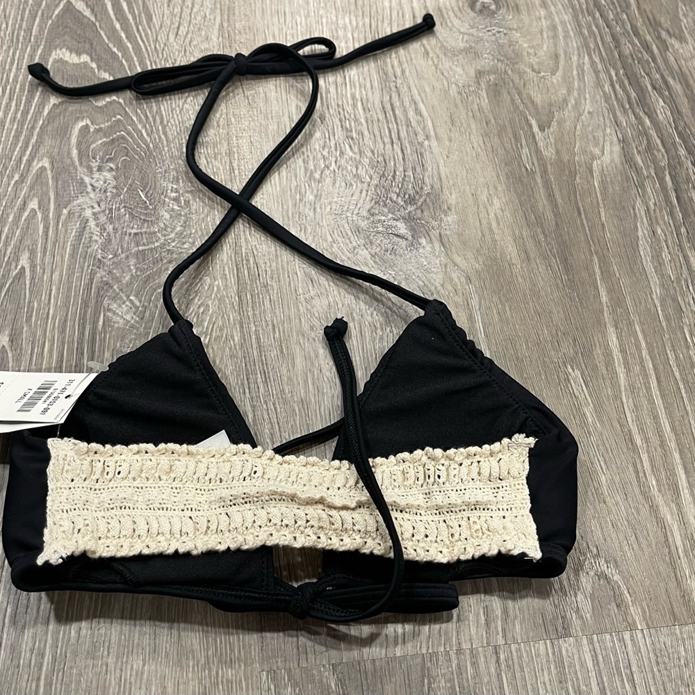 New Hollister Bikini Swim Top XS Black Cream B16 - Picture 2 of 2